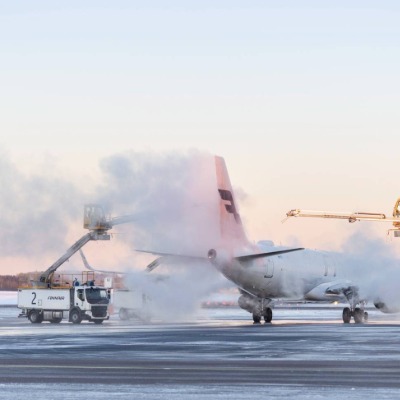plane de icing  400.jpg