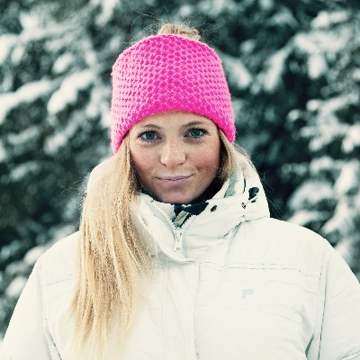 Bella Headshot _ ALS Private_400x400.jpg