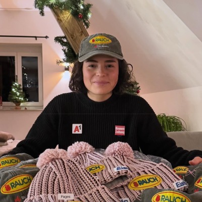 julia schrieb 400.jpg